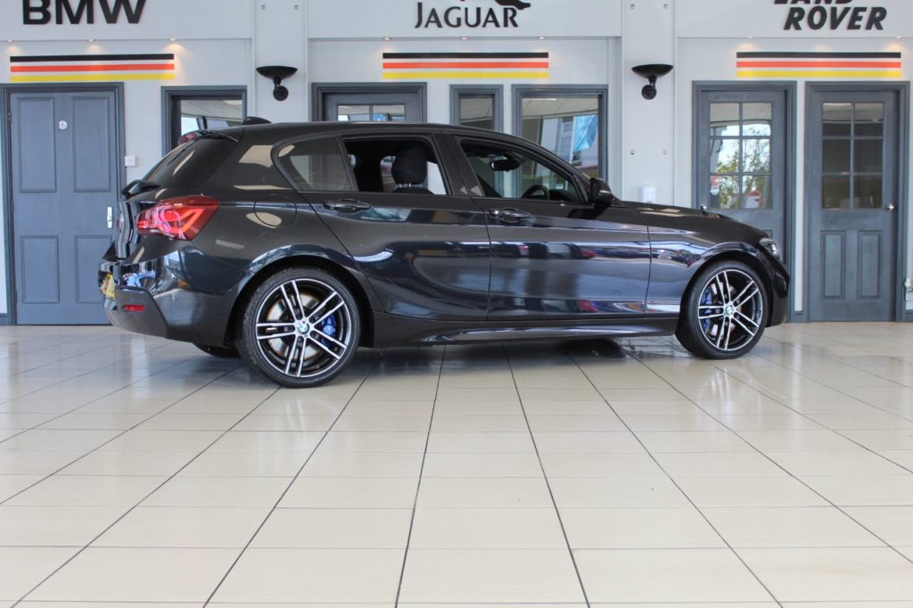 Used_2017_BLACK_BMW_1-SERIES_1