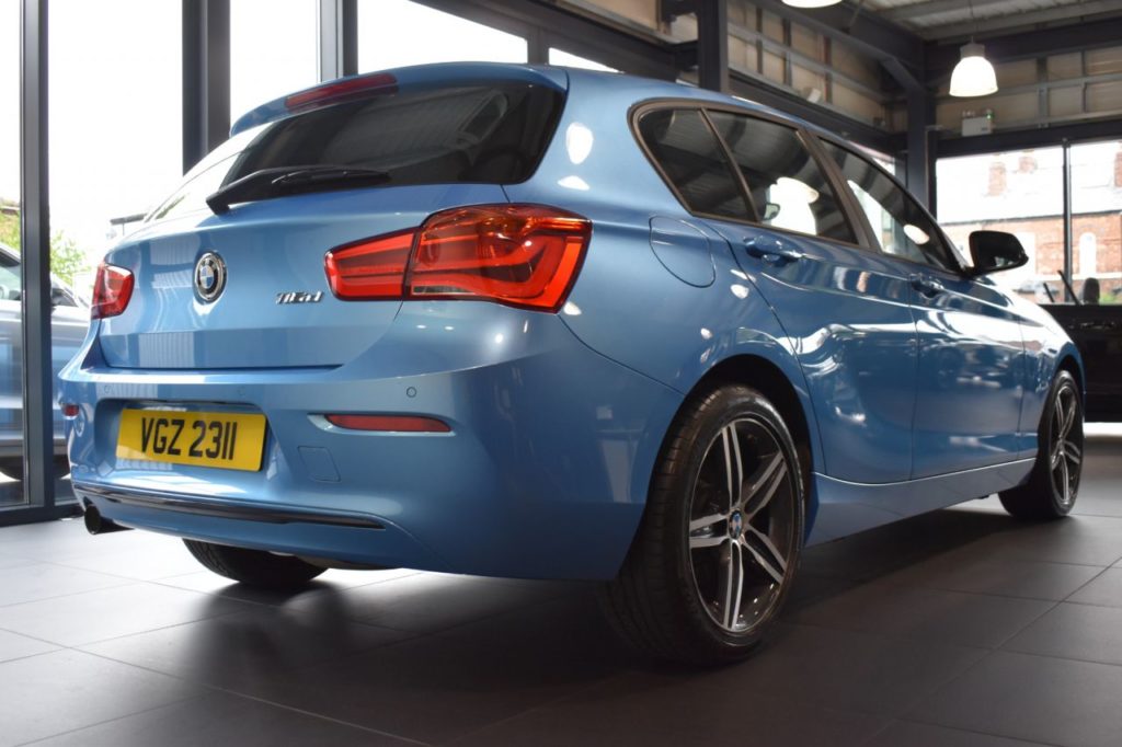 Used_2018_BLUE_BMW_1-SERIES_1