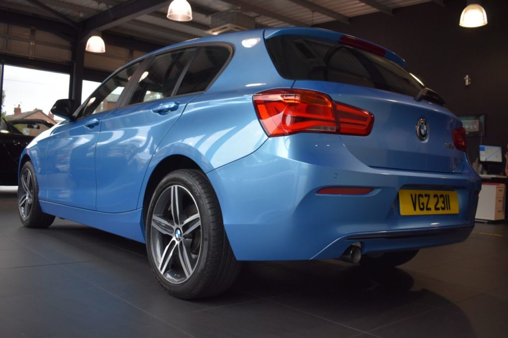 Used_2018_BLUE_BMW_1-SERIES_1
