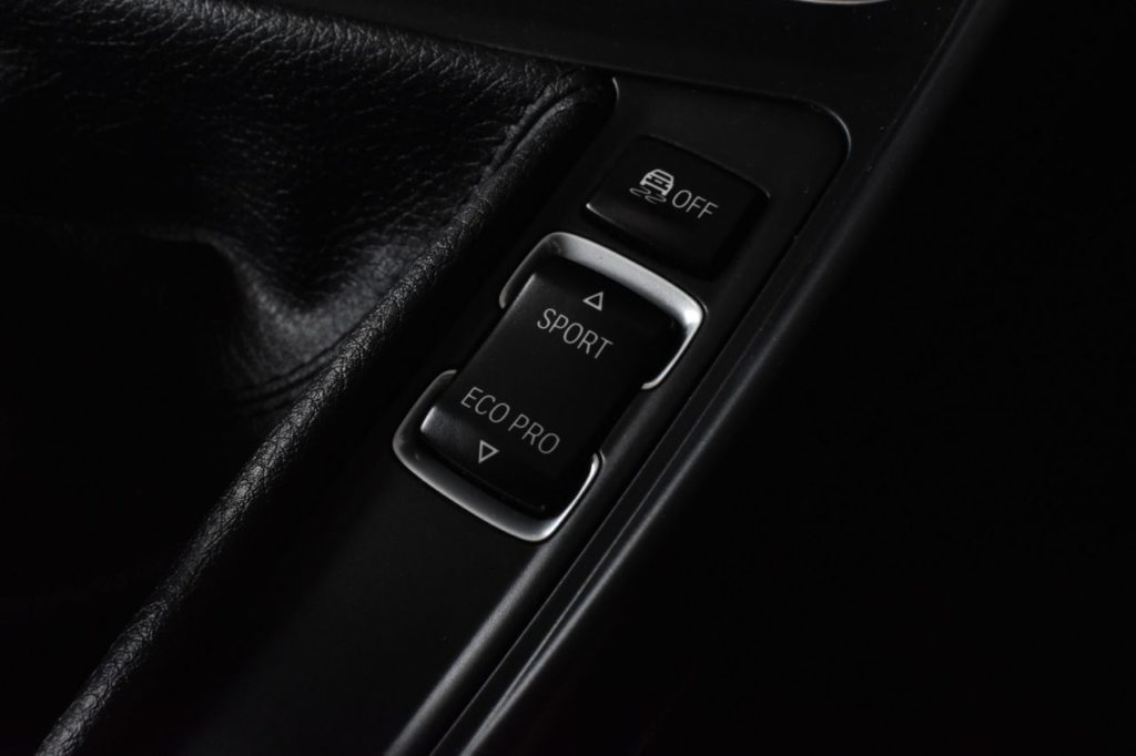 Used_2018_BLUE_BMW_1-SERIES_1
