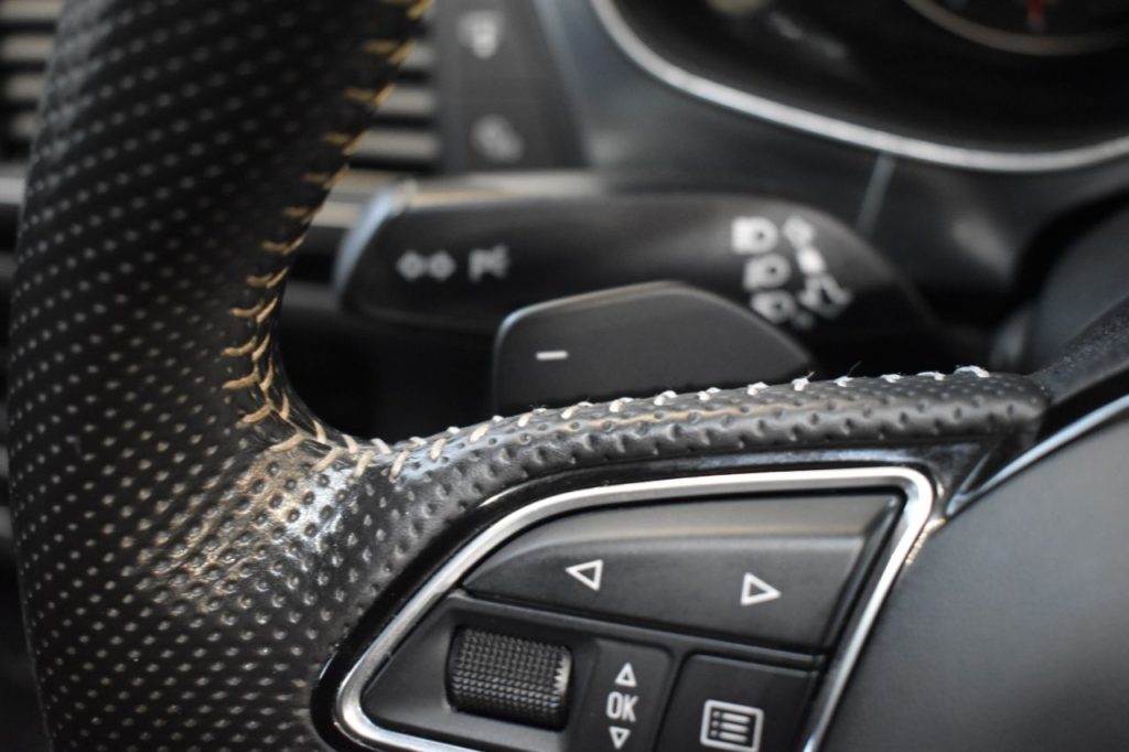Used_2015_BLACK_AUDI_A6-AVANT_2