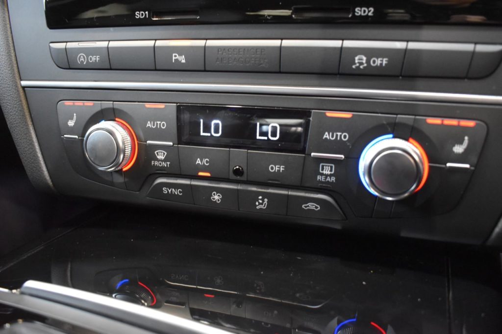Used_2015_BLACK_AUDI_A6-AVANT_2