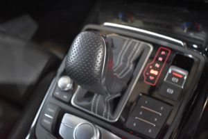 Used_2015_BLACK_AUDI_A6-AVANT_2