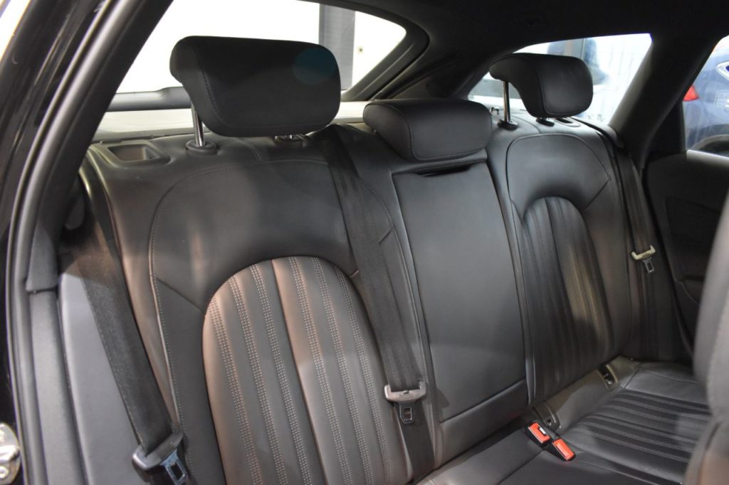 Used_2015_BLACK_AUDI_A6-AVANT_2