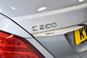Used_2015_SILVER_MERCEDES-BENZ_C-CLASS_2