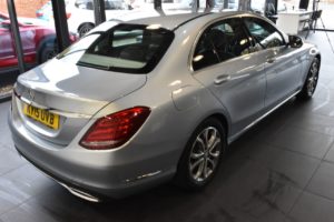 Used_2015_SILVER_MERCEDES-BENZ_C-CLASS_2