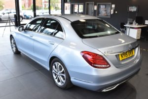 Used_2015_SILVER_MERCEDES-BENZ_C-CLASS_2
