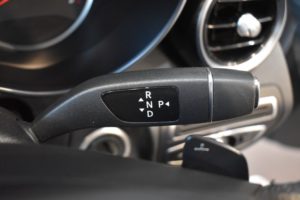 Used_2015_SILVER_MERCEDES-BENZ_C-CLASS_2