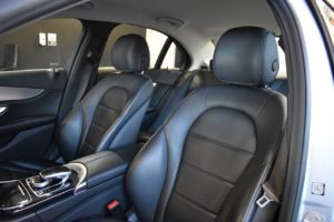 Used_2015_SILVER_MERCEDES-BENZ_C-CLASS_2