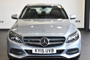 Used_2015_SILVER_MERCEDES-BENZ_C-CLASS_2