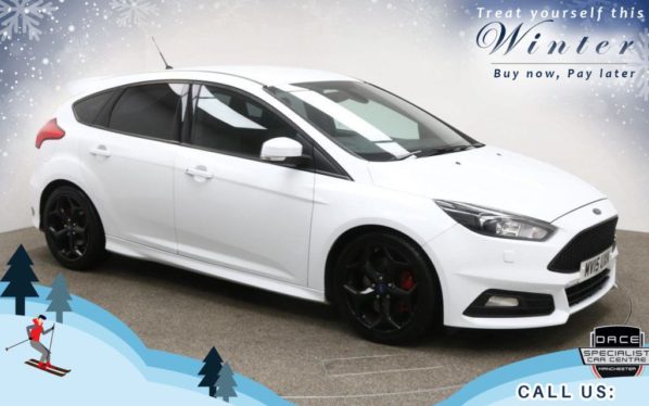 Used 2015 WHITE FORD FOCUS Hatchback 2.0 ST-3 5d 247 BHP (reg. 2015-03-20) for sale in Bury