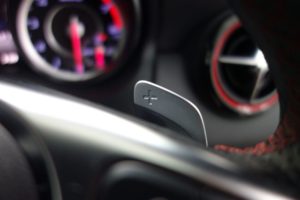 Used_2015_WHITE_MERCEDES-BENZ_CLA_2