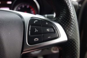 Used_2016_BLACK_MERCEDES-BENZ_A-CLASS_1