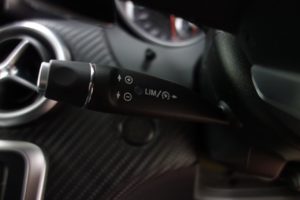 Used_2016_BLACK_MERCEDES-BENZ_A-CLASS_1