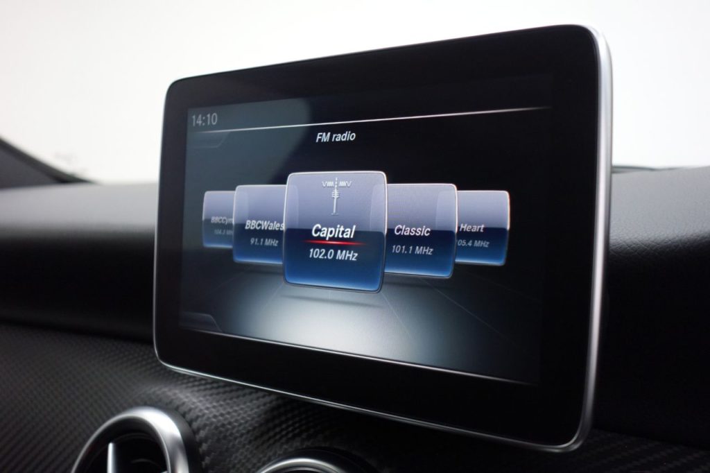 Used_2016_BLACK_MERCEDES-BENZ_A-CLASS_1