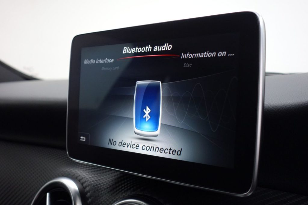 Used_2016_BLACK_MERCEDES-BENZ_A-CLASS_1
