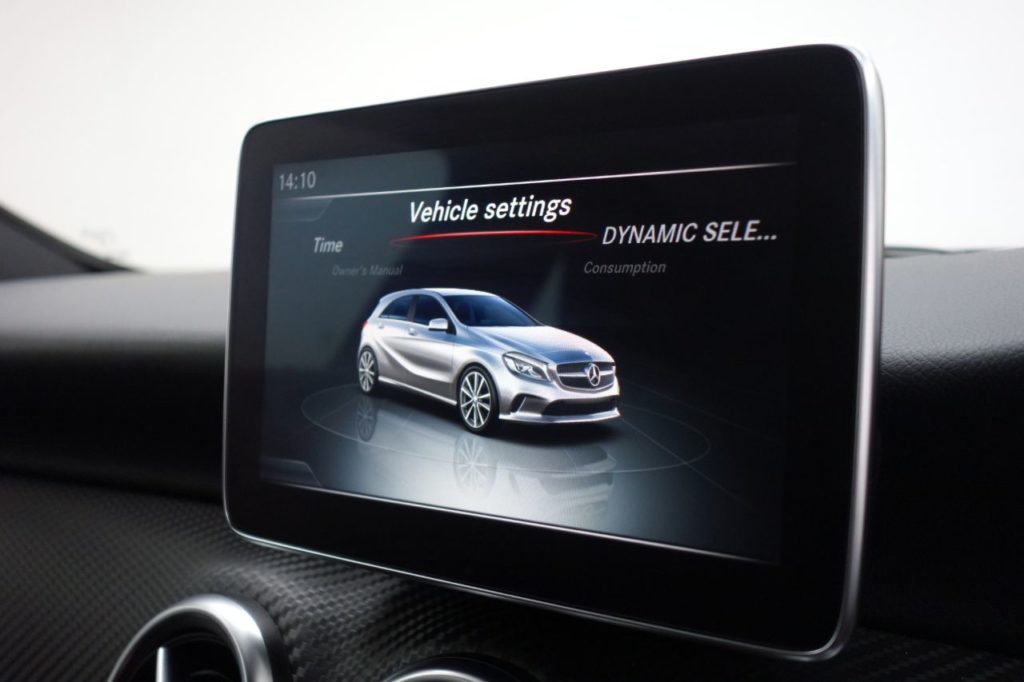 Used_2016_BLACK_MERCEDES-BENZ_A-CLASS_1