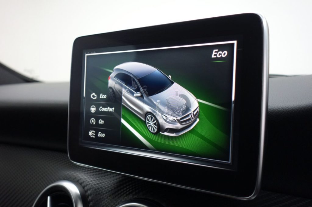 Used_2016_BLACK_MERCEDES-BENZ_A-CLASS_1