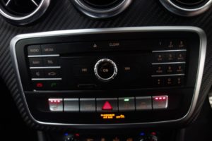 Used_2016_BLACK_MERCEDES-BENZ_A-CLASS_1