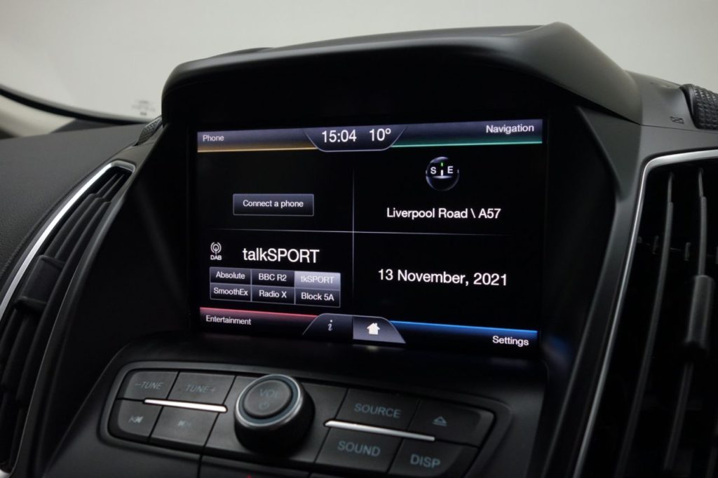 Used_2016_GREY_FORD_C-MAX_1