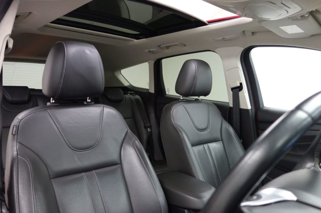 Used_2016_RED_FORD_KUGA_2