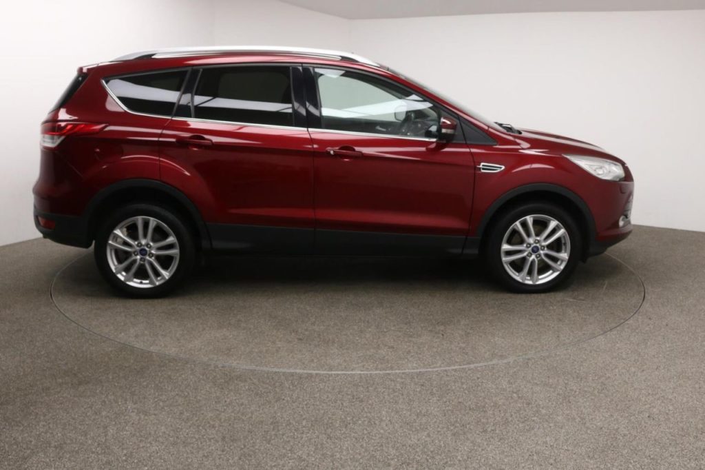 Used_2016_RED_FORD_KUGA_2