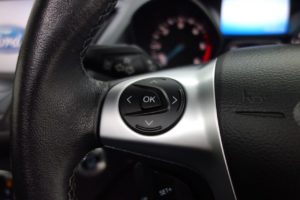 Used_2016_RED_FORD_KUGA_2