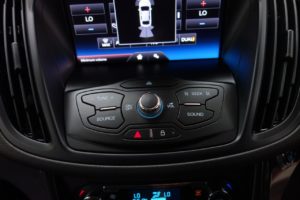 Used_2016_RED_FORD_KUGA_2
