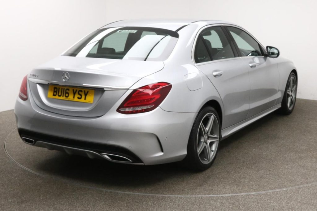 Used_2016_SILVER_MERCEDES-BENZ_C-CLASS_2