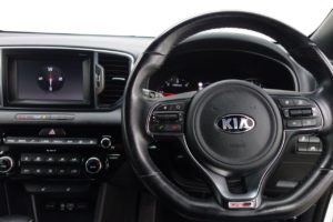 Used_2016_WHITE_KIA_SPORTAGE_2