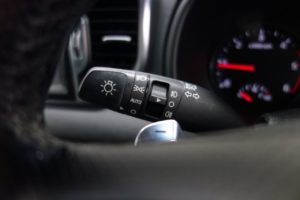 Used_2016_WHITE_KIA_SPORTAGE_2