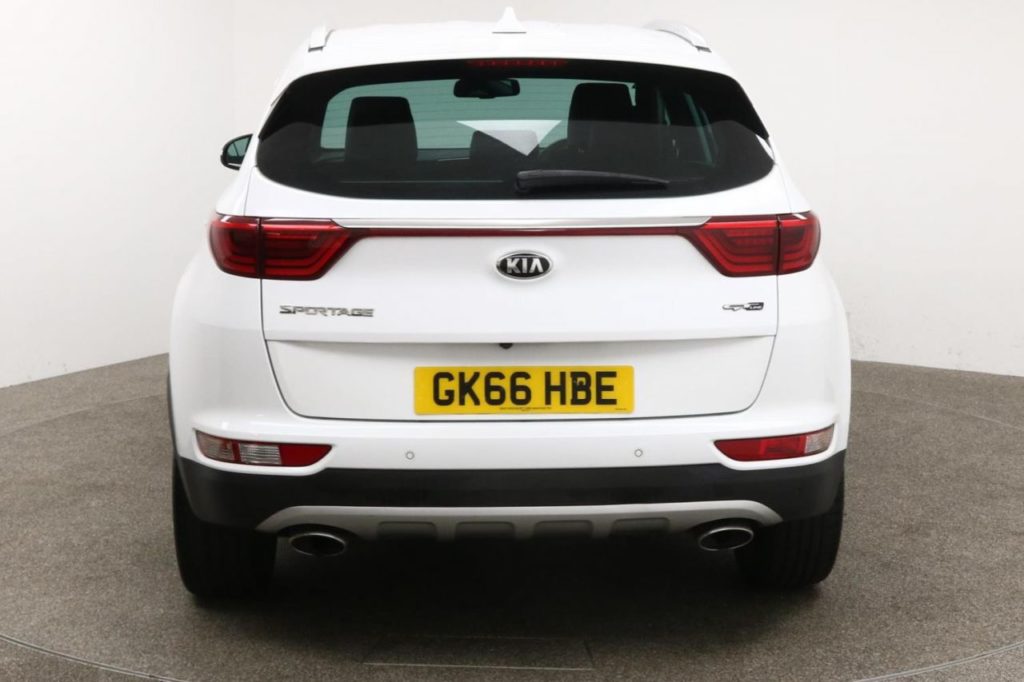 Used_2016_WHITE_KIA_SPORTAGE_2