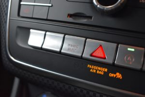 Used_2017_BLUE_MERCEDES-BENZ_A-CLASS_1