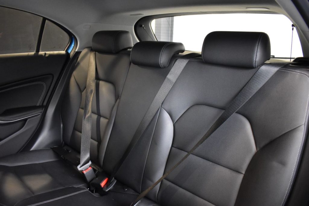 Used_2017_BLUE_MERCEDES-BENZ_A-CLASS_1