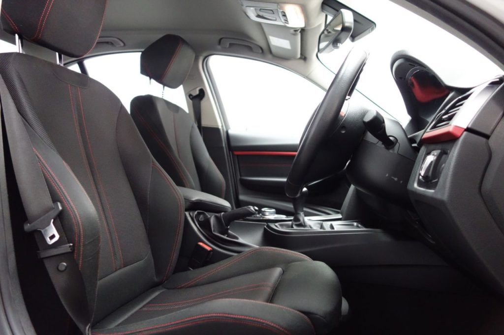 Used_2017_WHITE_BMW_3-SERIES_2