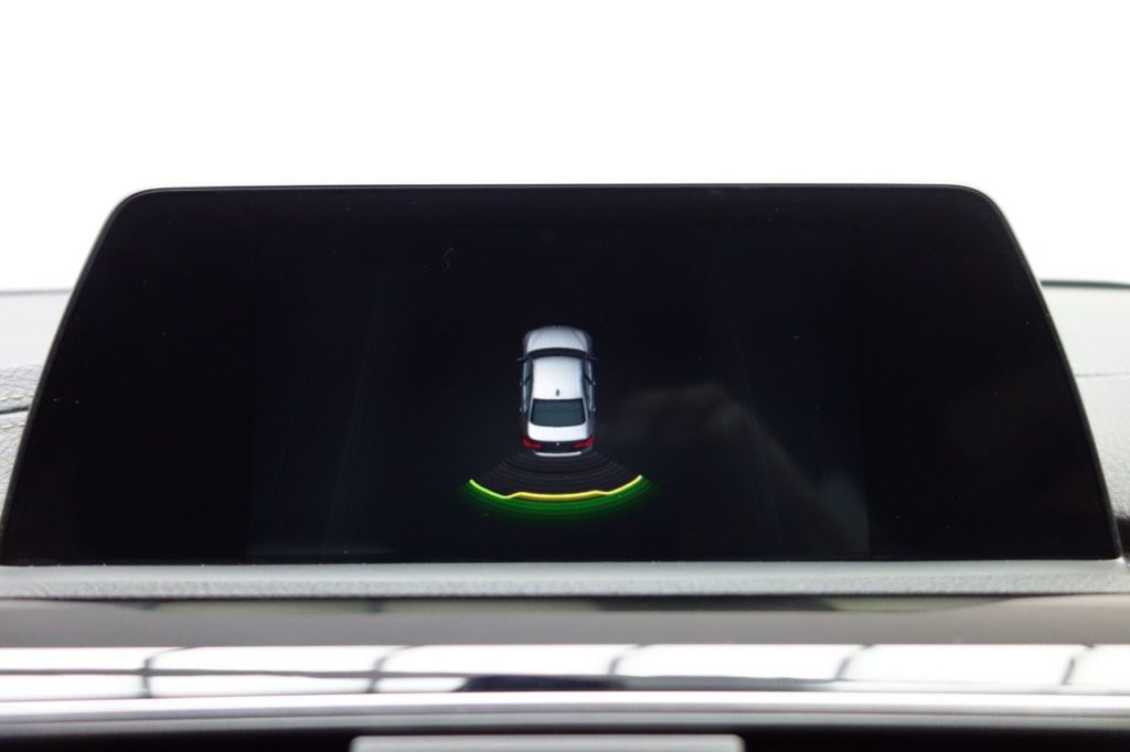 Used_2017_WHITE_BMW_3-SERIES_2