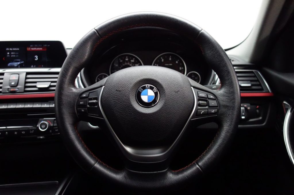 Used_2017_WHITE_BMW_3-SERIES_2