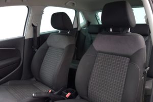 Used_2017_WHITE_VOLKSWAGEN_POLO_1