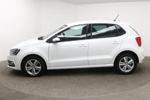 Used_2017_WHITE_VOLKSWAGEN_POLO_1