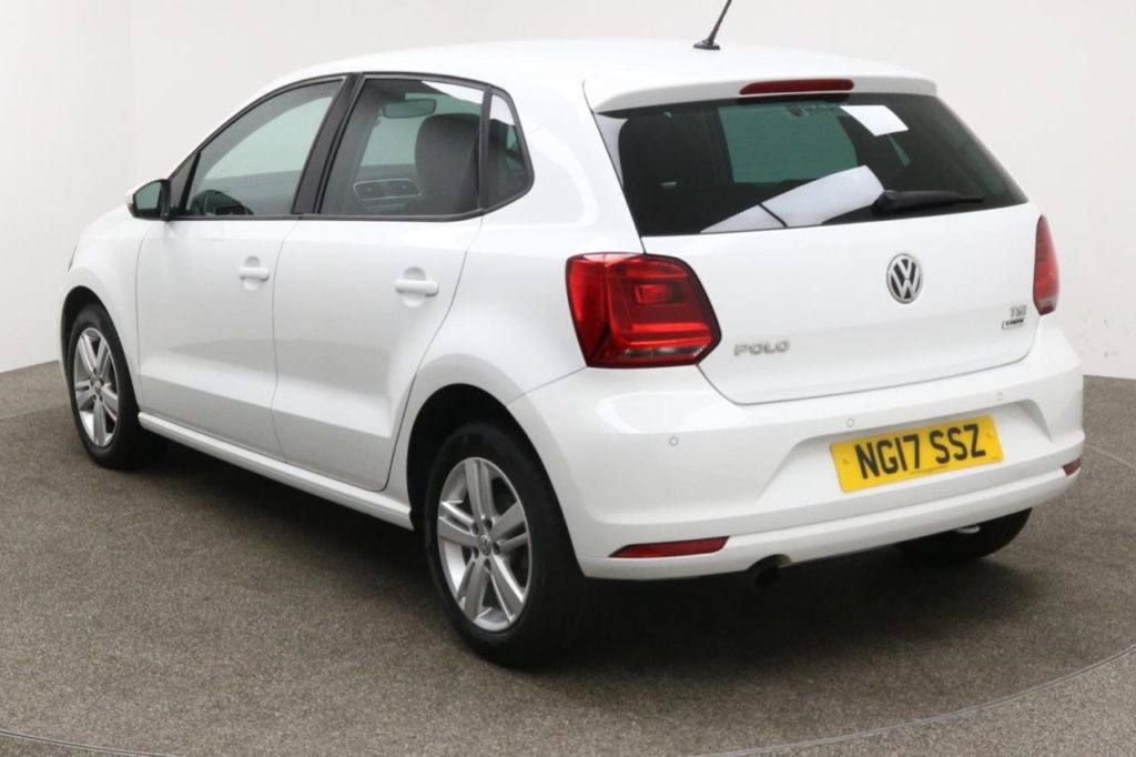 Used_2017_WHITE_VOLKSWAGEN_POLO_1