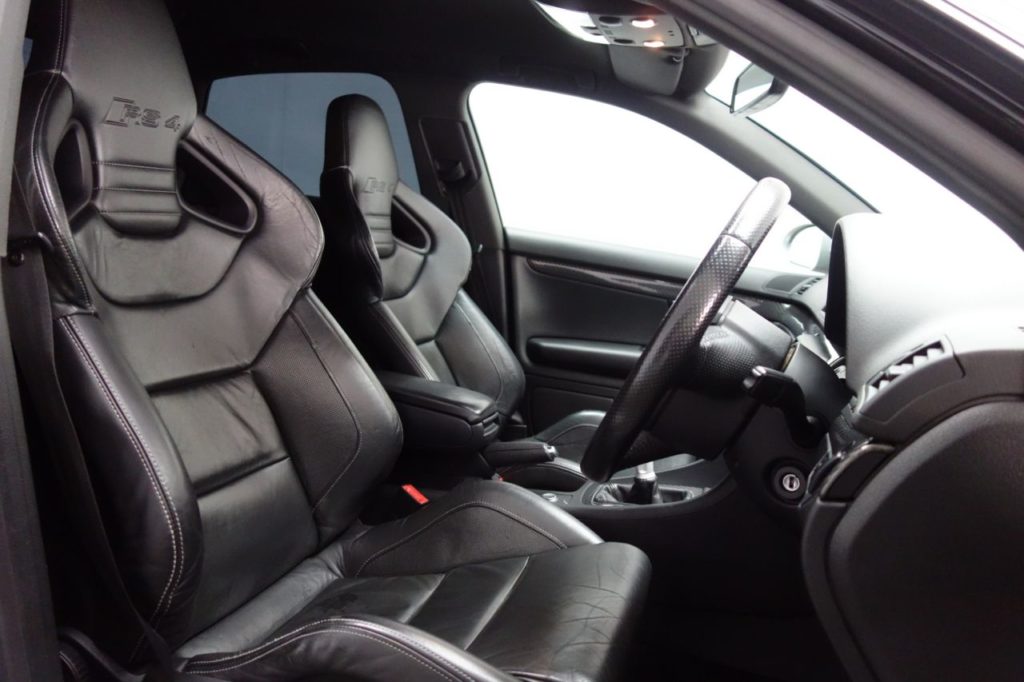 Used_2007_BLACK_AUDI_RS4_4
