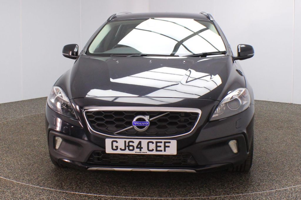 Used_2014_BLACK_VOLVO_V40_1