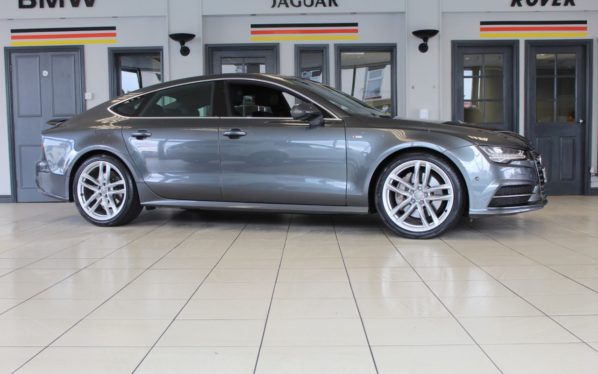 Used 2014 GREY AUDI A7 Hatchback 3.0 SPORTBACK TFSI QUATTRO S LINE 5d AUTO 329 BHP (reg. 2014-11-29) for sale in Cheadle