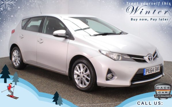 Used 2014 SILVER TOYOTA AURIS Hatchback 1.6 ICON VALVEMATIC 5d 130 BHP (reg. 2014-09-30) for sale in Chadderton