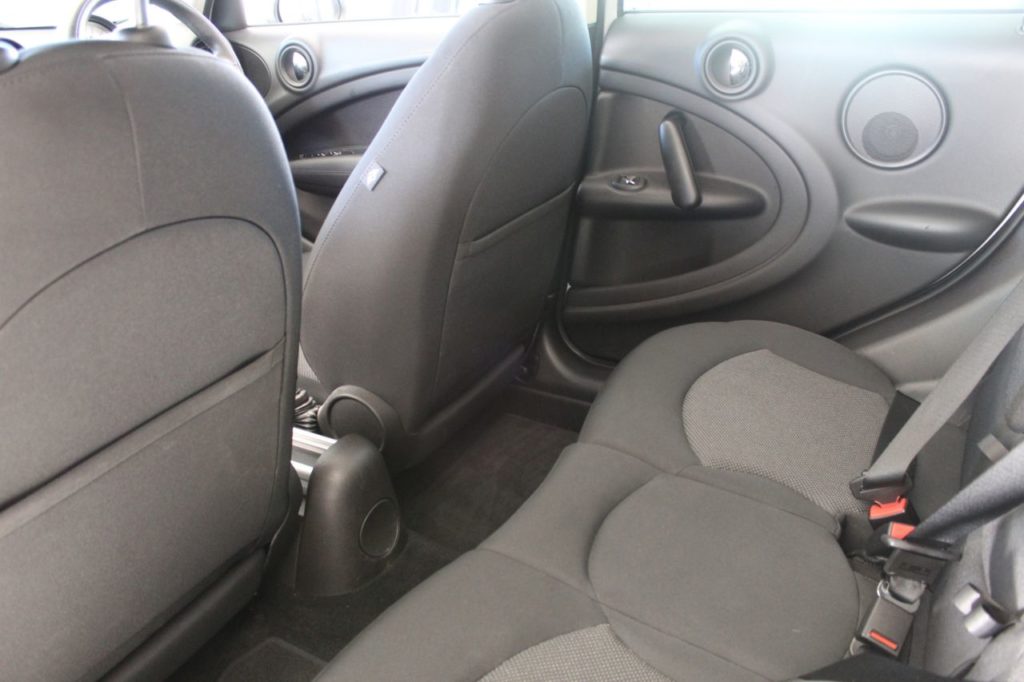 Used_2014_WHITE_MINI_COUNTRYMAN_1