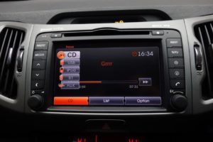 Used_2015_BLACK_KIA_SPORTAGE_2