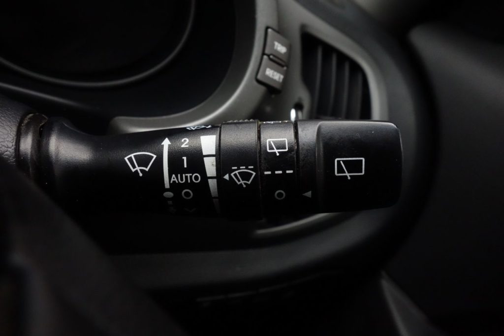 Used_2015_BLACK_KIA_SPORTAGE_2