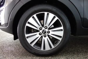 Used_2015_BLACK_KIA_SPORTAGE_2