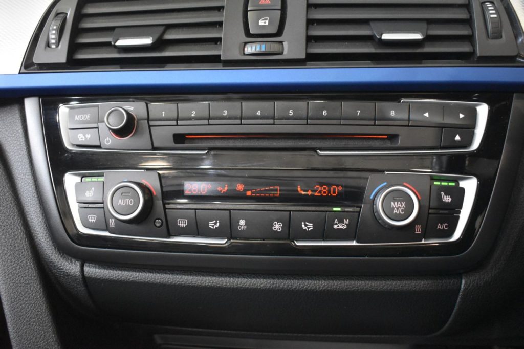 Used_2015_BLUE_BMW_4-SERIES_2