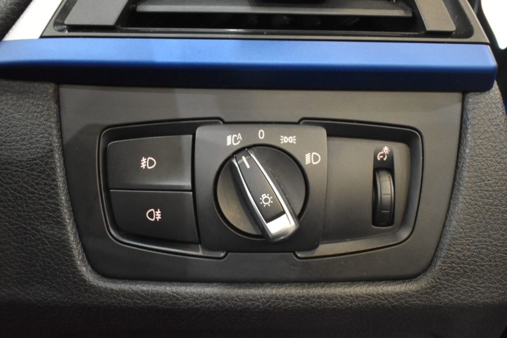 Used_2015_BLUE_BMW_4-SERIES_2
